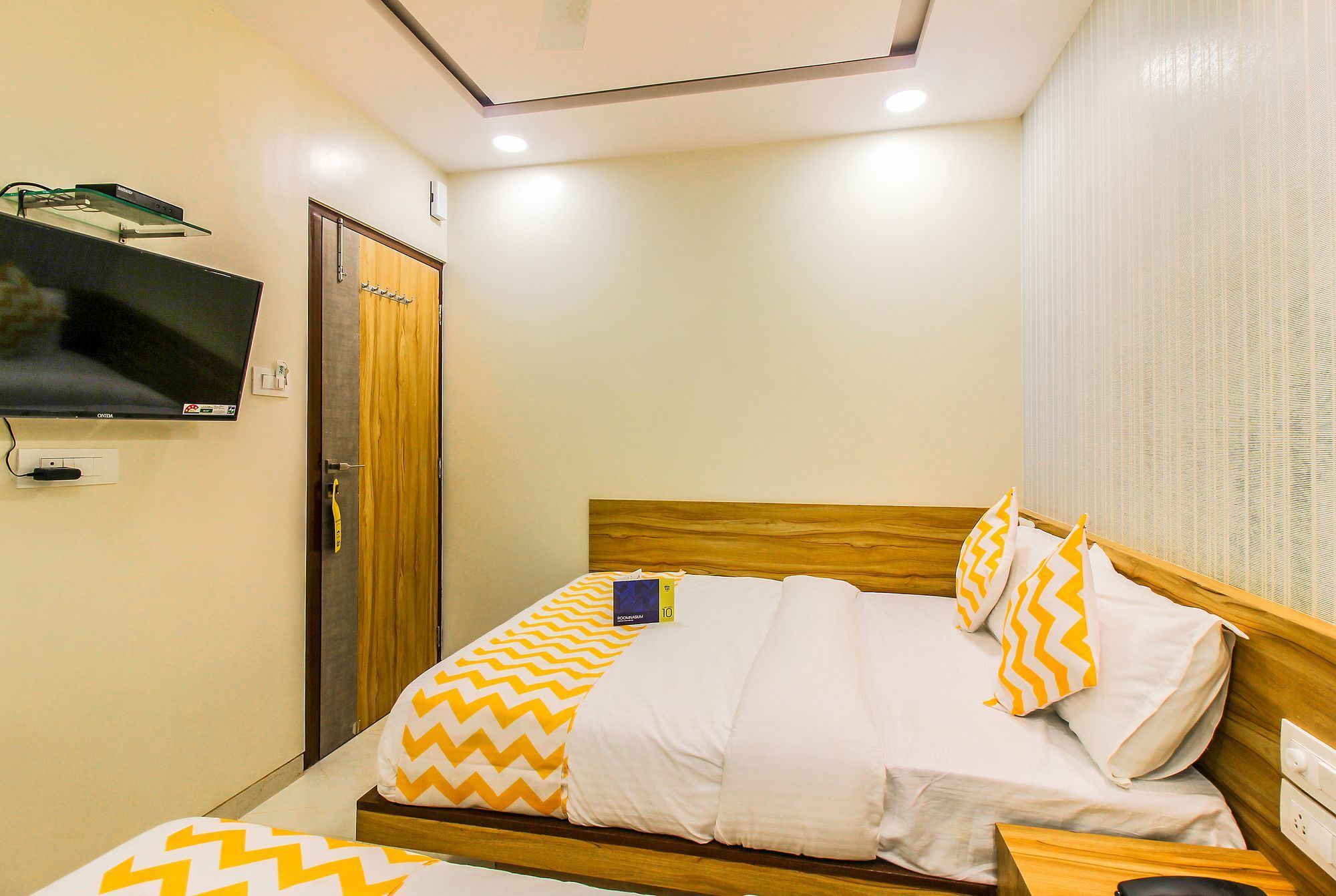 Отель Fabexpress Marol Metro - Nr Mumbai International Airport Экстерьер фото